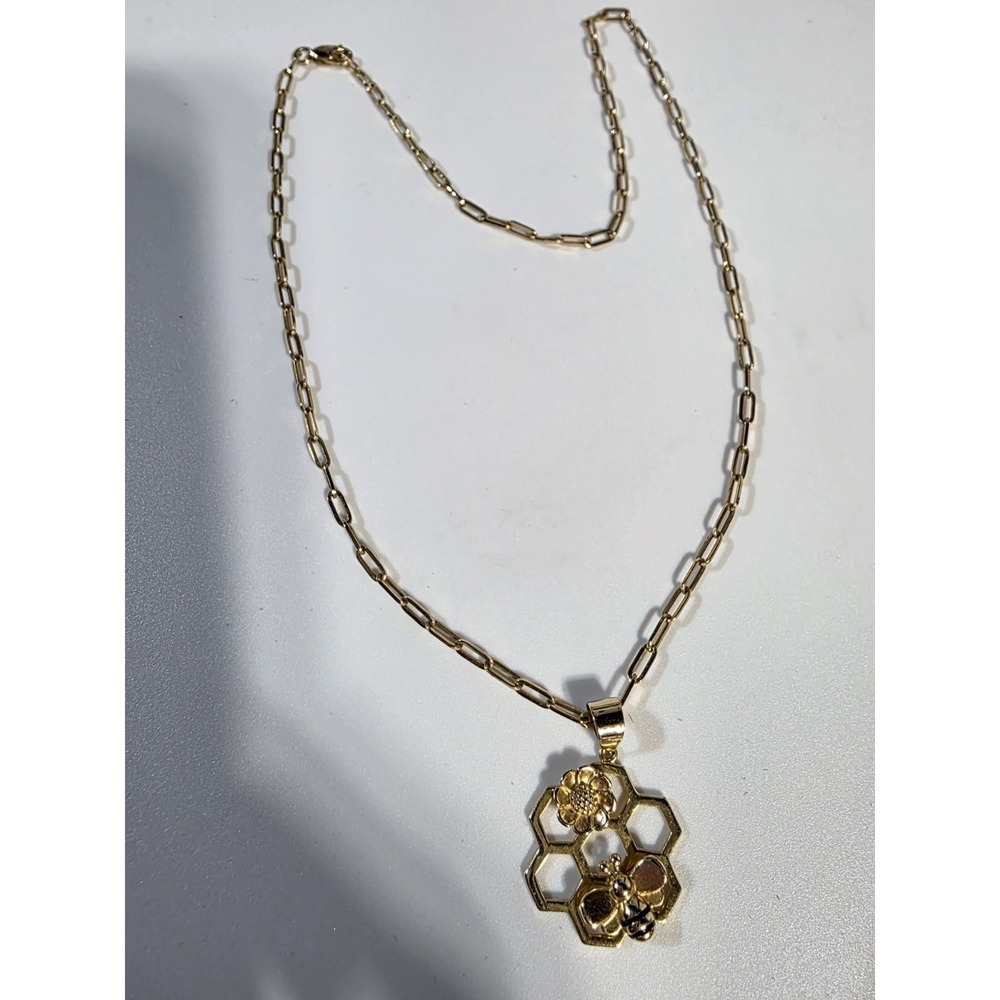 18K Yellow Gold Honeycomb Bee Pendant Charm Necklace 4.5g